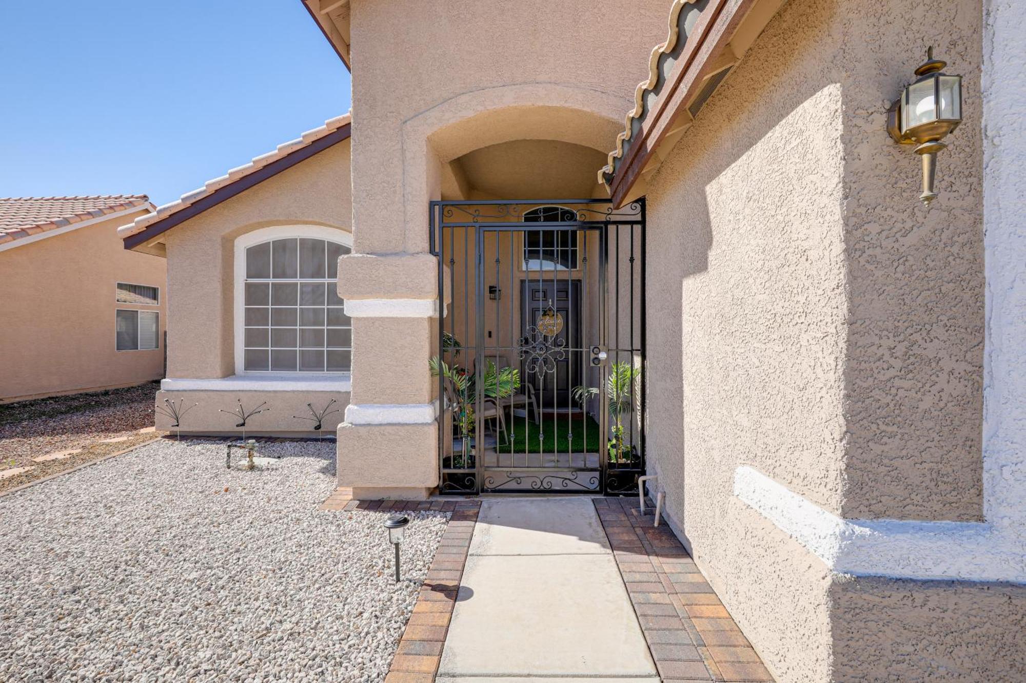 Las Vegas Home With Covered Patio About 5 Mi To Strip! Exteriör bild